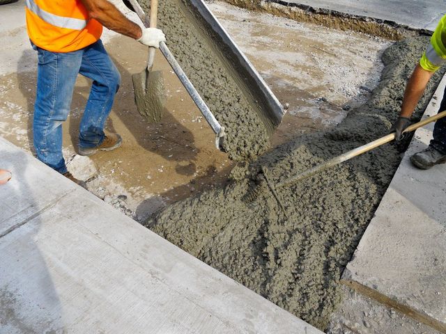 Beyond Boundaries: Concrete Contractors Pushing Limits